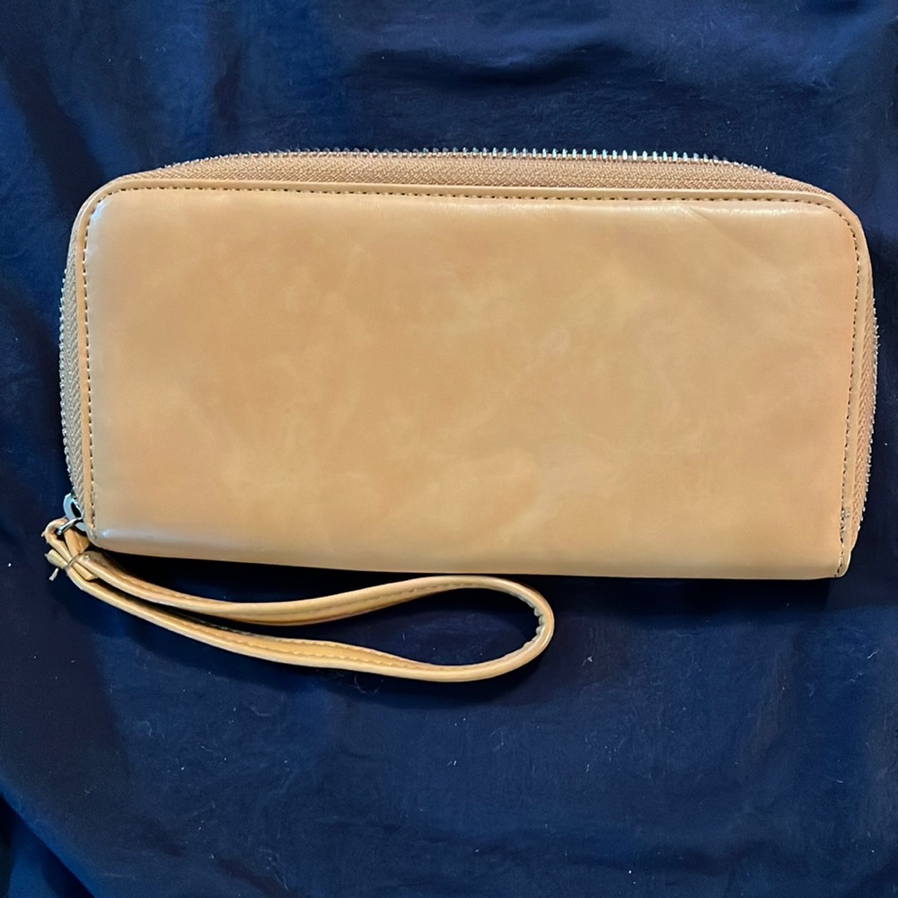 Wallet - Picture 3 of 5